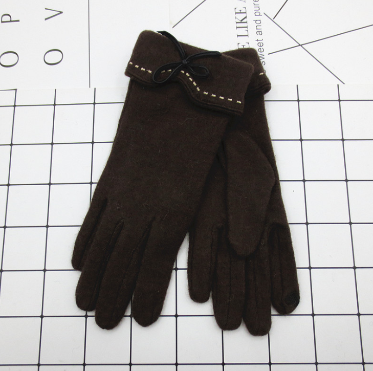 Elegant Winter Gloves