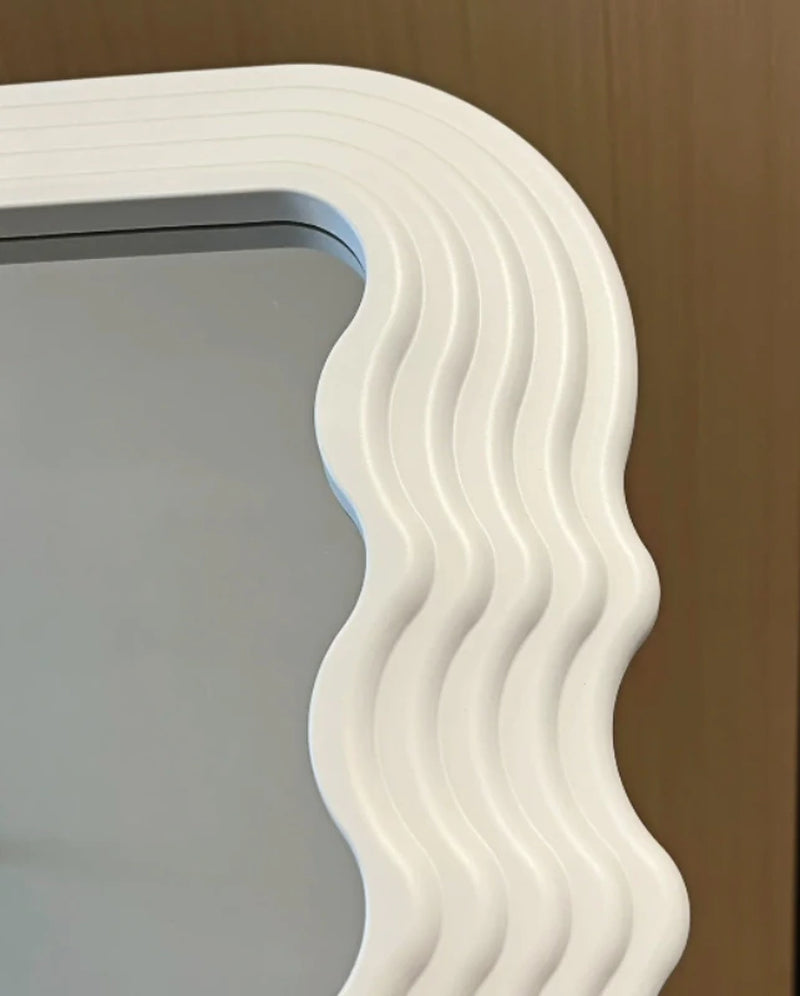 Desktop Wave Mirror